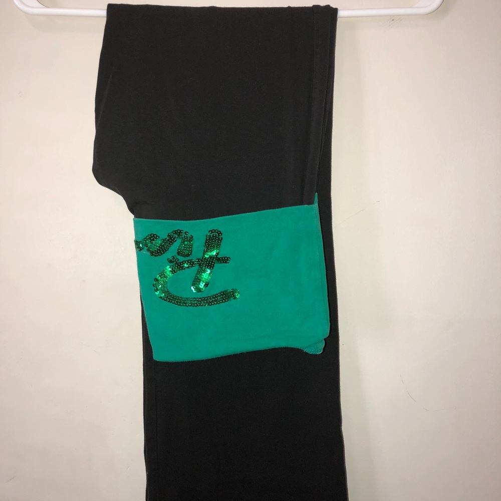 Victoria’s Secret PINK yoga pants